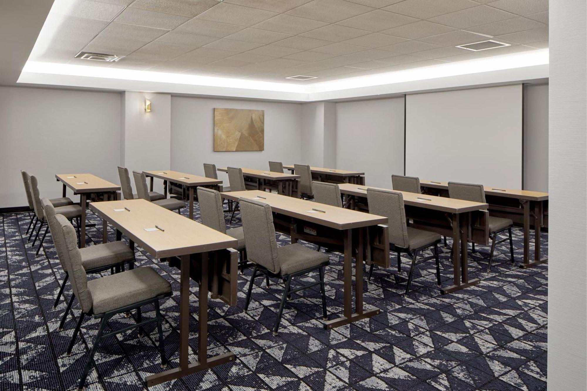 Courtyard By Marriott Nashville Downtown Dış mekan fotoğraf